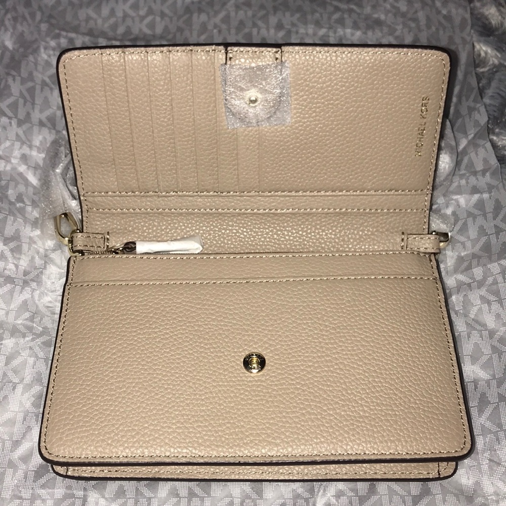 Michael Kors Convertible Crossbody Bag - Beige - Picture 4 of 8